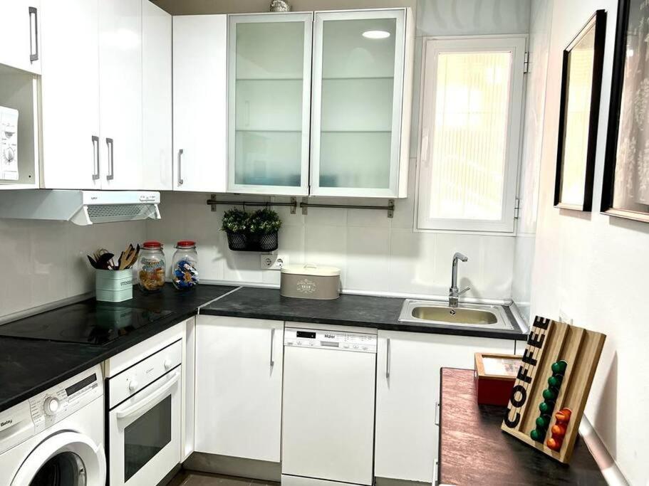 Appartamento Comodo Y Acogedor Apartamento Madrid Esterno foto