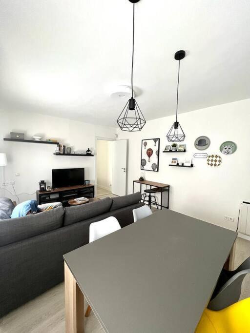 Appartamento Comodo Y Acogedor Apartamento Madrid Esterno foto
